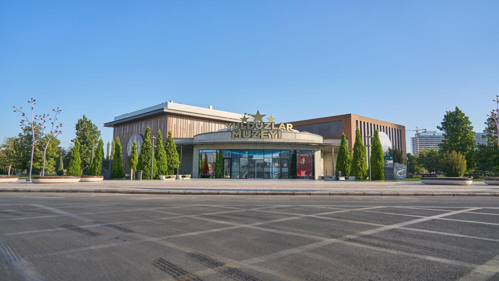 Holiday Inn Tashkent City By Ihg Exterior foto